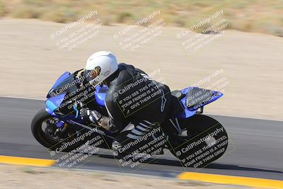 media/Oct-08-2022-SoCal Trackdays (Sat) [[1fc3beec89]]/Turn 9 Inside (10am)/